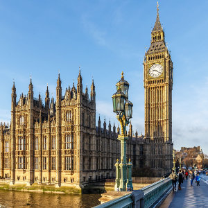 UK Parliamentary group call for online casinos to set max stakes at £2 - Thumbnail